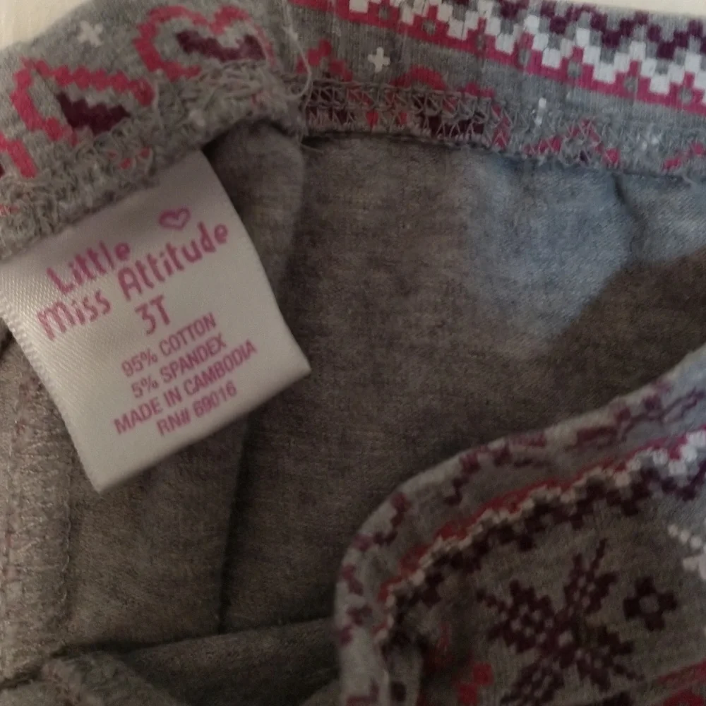 Little Miss Attitude- 3T Snowflake Pants
